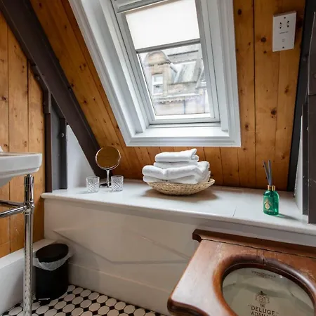 Linton Collection The Attic Flat *