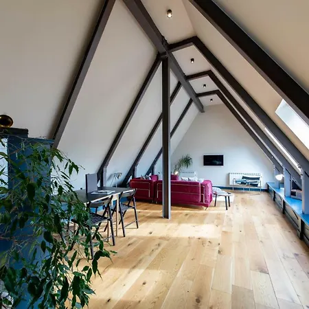 公寓 Linton Collection The Attic Flat 爱丁堡