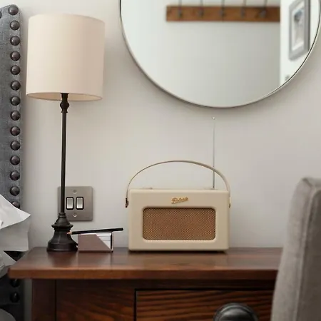 The Roseate - Small Luxury Of The World Hotel
