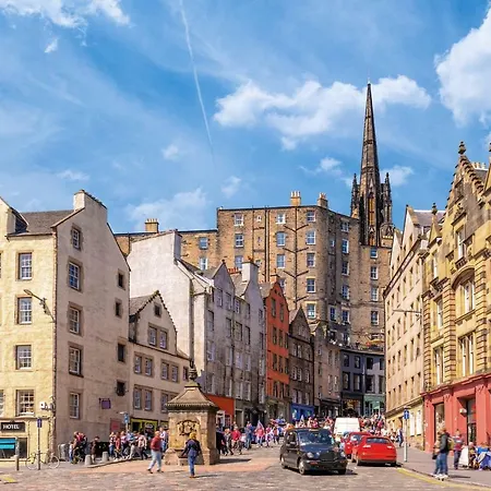 Grassmarket Old Town Boutique *