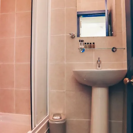 New Town (adults Only) Vendégház 3*