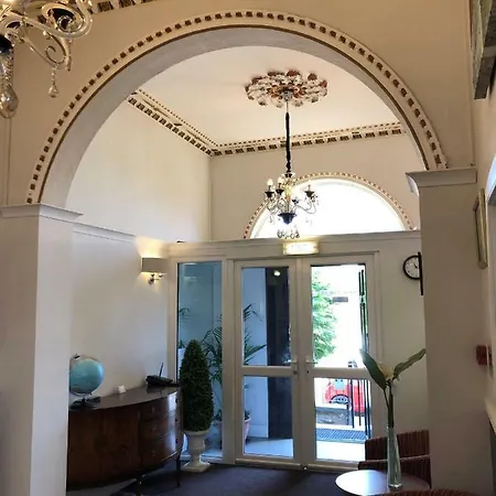 Park View House 3*