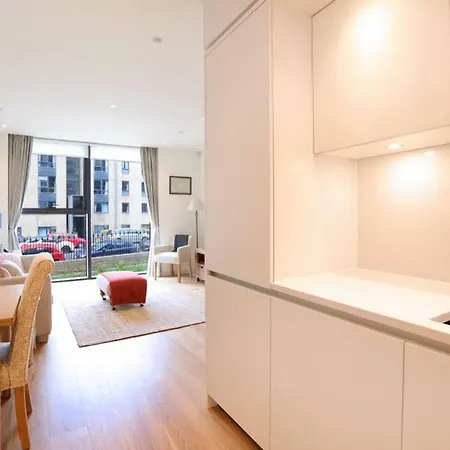 Luxurious, Central 1 Bed In Quartermile - Parking Edinburgh