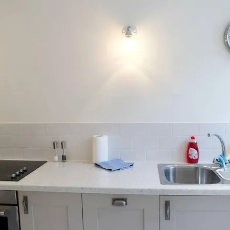 Beautiful 2 Bedroom City Centre