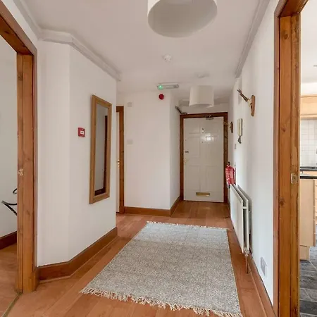 Altido Stylish Frederick Street Flat Heart Of The Centre