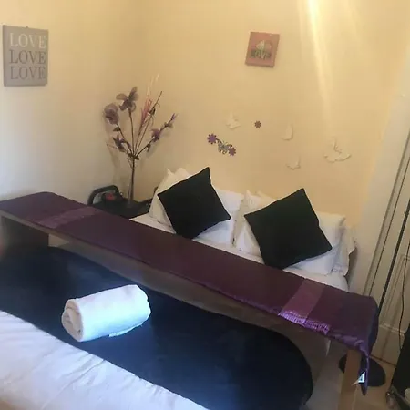 Centre Asga Edinburgh