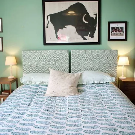 Beautiful Georgian 4 Bedroom Townhouse Apartamento *