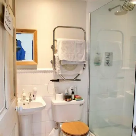 Apartamento Beautiful Georgian 4 Bedroom Townhouse *
