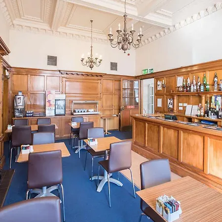 Travelodge Haymarket 3* אדינבורו