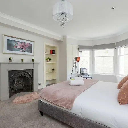 Apartamento Altido Refined Ground-floor Apt Near Stockbridge Market