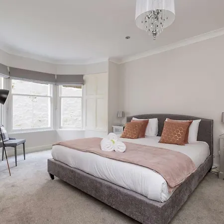 Apartamento Altido Refined Ground-floor Apt Near Stockbridge Market