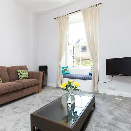 Cosy 1br In Heart Of Stockbridge *