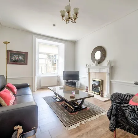 Great King St By Guestready