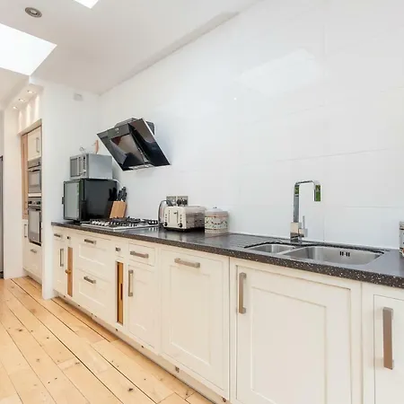 Tatil Evi The Lochside House *