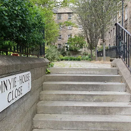 شقة Beautiful Rustic 3 Bed Off Royal Mile إدنبرة