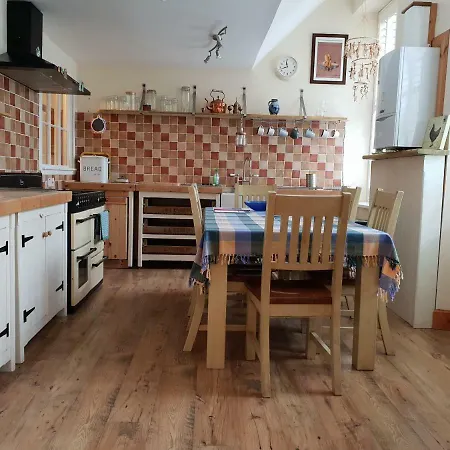 Beautiful Rustic 3 Bed Off Royal Mile إدنبرة