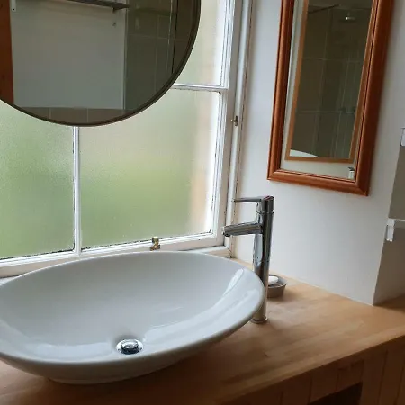 شقة Beautiful Rustic 3 Bed Off Royal Mile