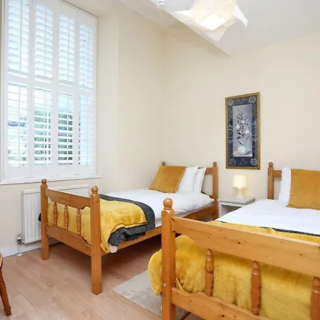 Beautiful Rustic 3 Bed Off Royal Mile إدنبرة