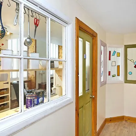 Beautiful Rustic 3 Bed Off Royal Mile شقة إدنبرة