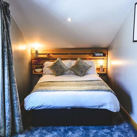 Apartahotel Mono Old Town 3*