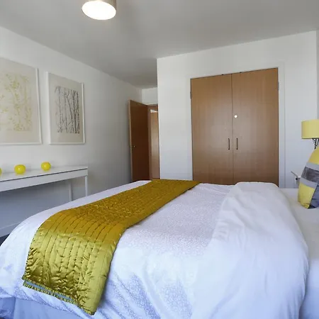 Waterfront Lägenhet *