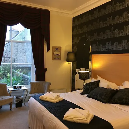 Allison House 17 Edinburgh