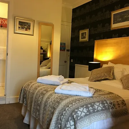 Allison House 17 Edinburgh