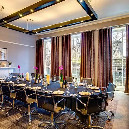 Apex Waterloo Place 4* Edimburgo