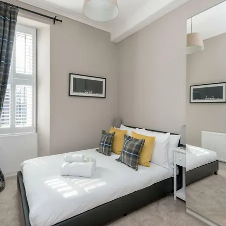 Apartment Cozy 3 Bedroom In The Heart Of Old Town - Perfect For The Fringe Edinburgh