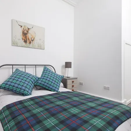 شقة Comfortable 3 Bedroom Top Floor Flat In Old Town *