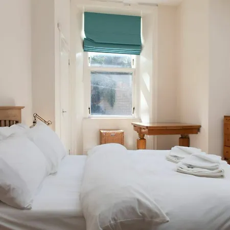 Apartamento 2 Bedroom Flat By The Sea Edimburgo