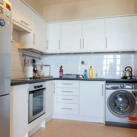 Apartamento 2 Bedroom Flat By The Sea Edimburgo