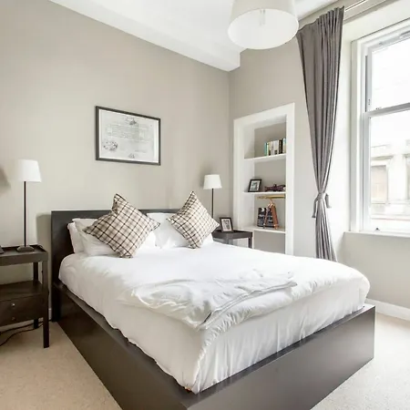 Apartment 1 Bedroom Flat In *