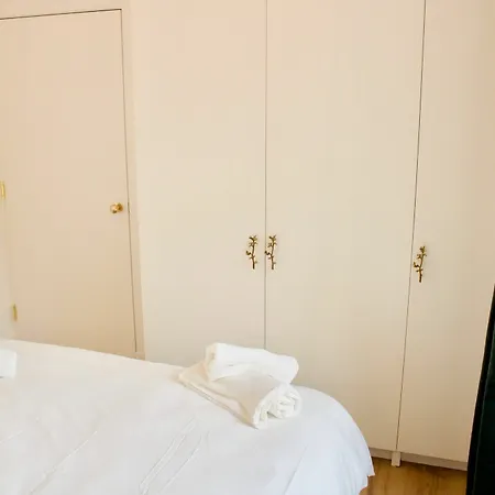 Castle View Sleeps 6