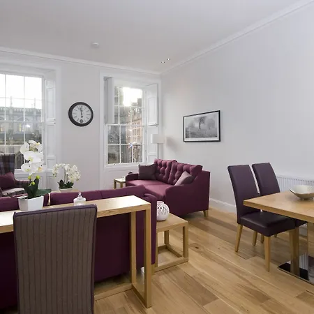 Apartment Destiny Scotland - Princes St Edinburgh