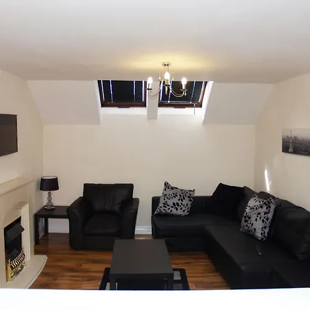 Daire Niddry Street Edinburgh