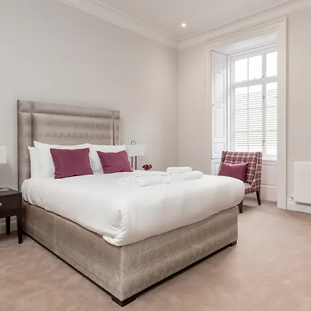 Destiny Scotland - Chisholm Hunter Appartement EDI