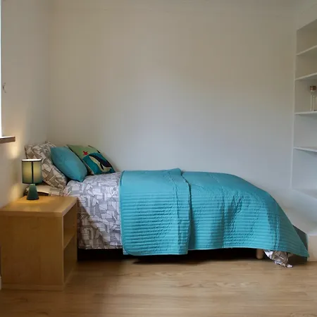 2 Bedroom Edinburgh