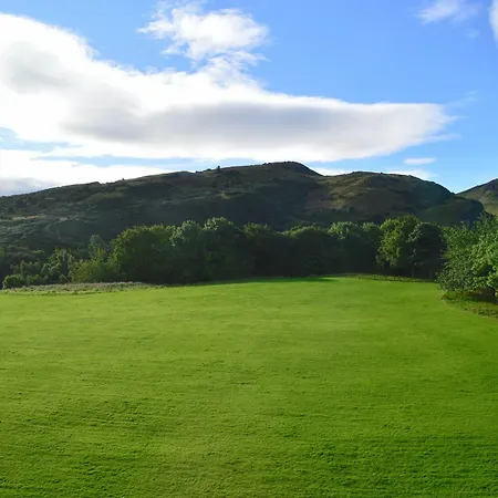 דירה Sanctuary In The Scottish Capital, Sleeps 3 Guests