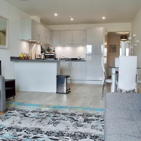 2 Bedroom With Free Parking Edimburgo