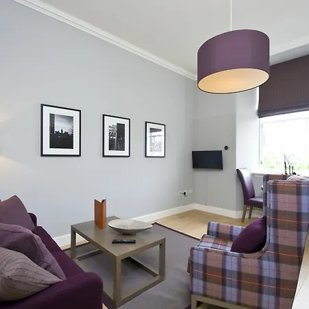 No1 - George Iv Bridge Apartmán