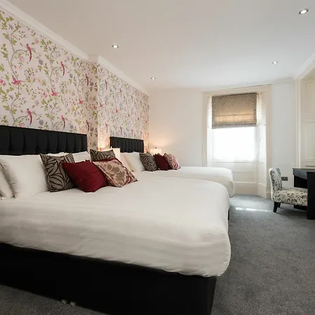 Royal Princes Daire Edinburgh
