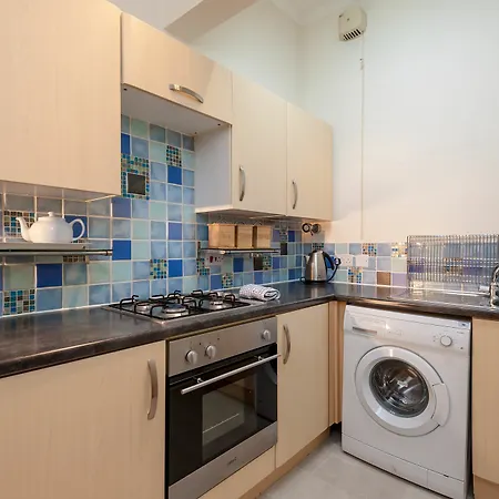 Rossie Heights Apartment *