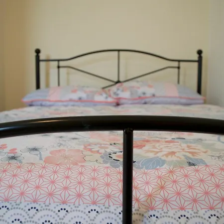 Appartement 1 Bedroom Flat 15 Minutes From Centre *