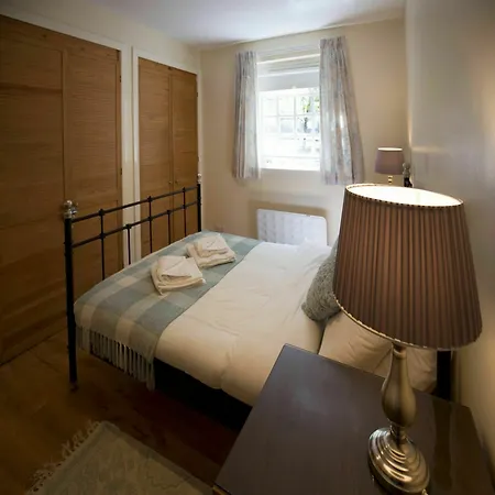 Lägenhet 2 Bedroom Meadows Flat Sleeps 4