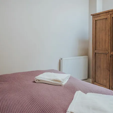 Апартаменты Reizand Apartments, Young St Эдинбург