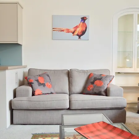 Spacious 3 Bedroom West End Flat Edimburgo