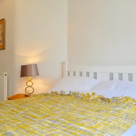 Apartamento Spacious 3 Bedroom West End Flat