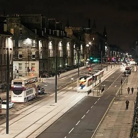 Luxury Renovated 1 Bed Nr St - Super アパート *