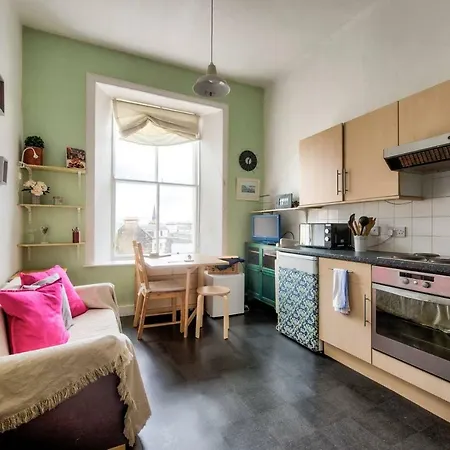 Bright And Central Flat In By Guestready Apartamento Edimburgo